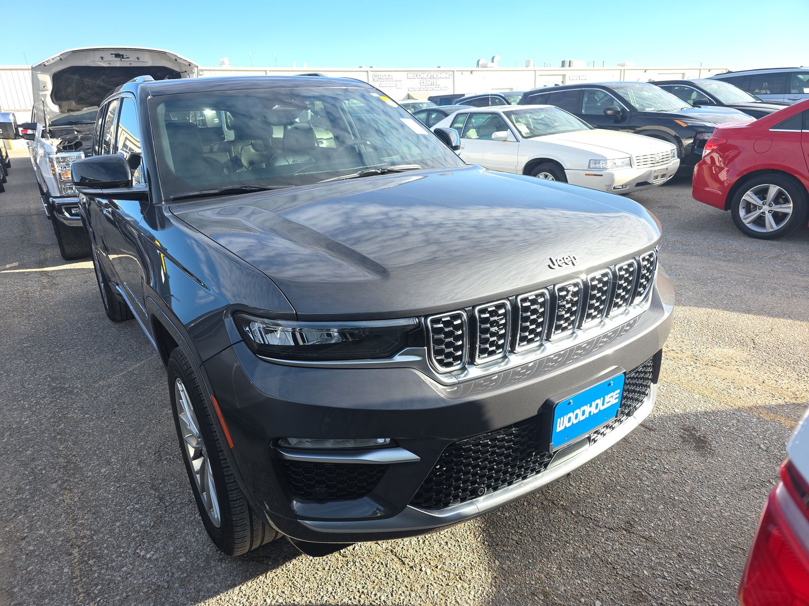 2022 Jeep Grand Cherokee Summit AWD