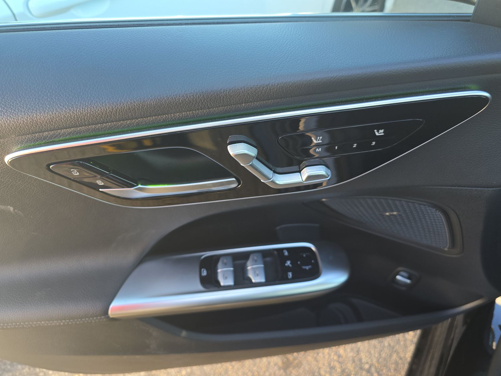 2025 Mercedes-Benz C-Class C 300 RWD