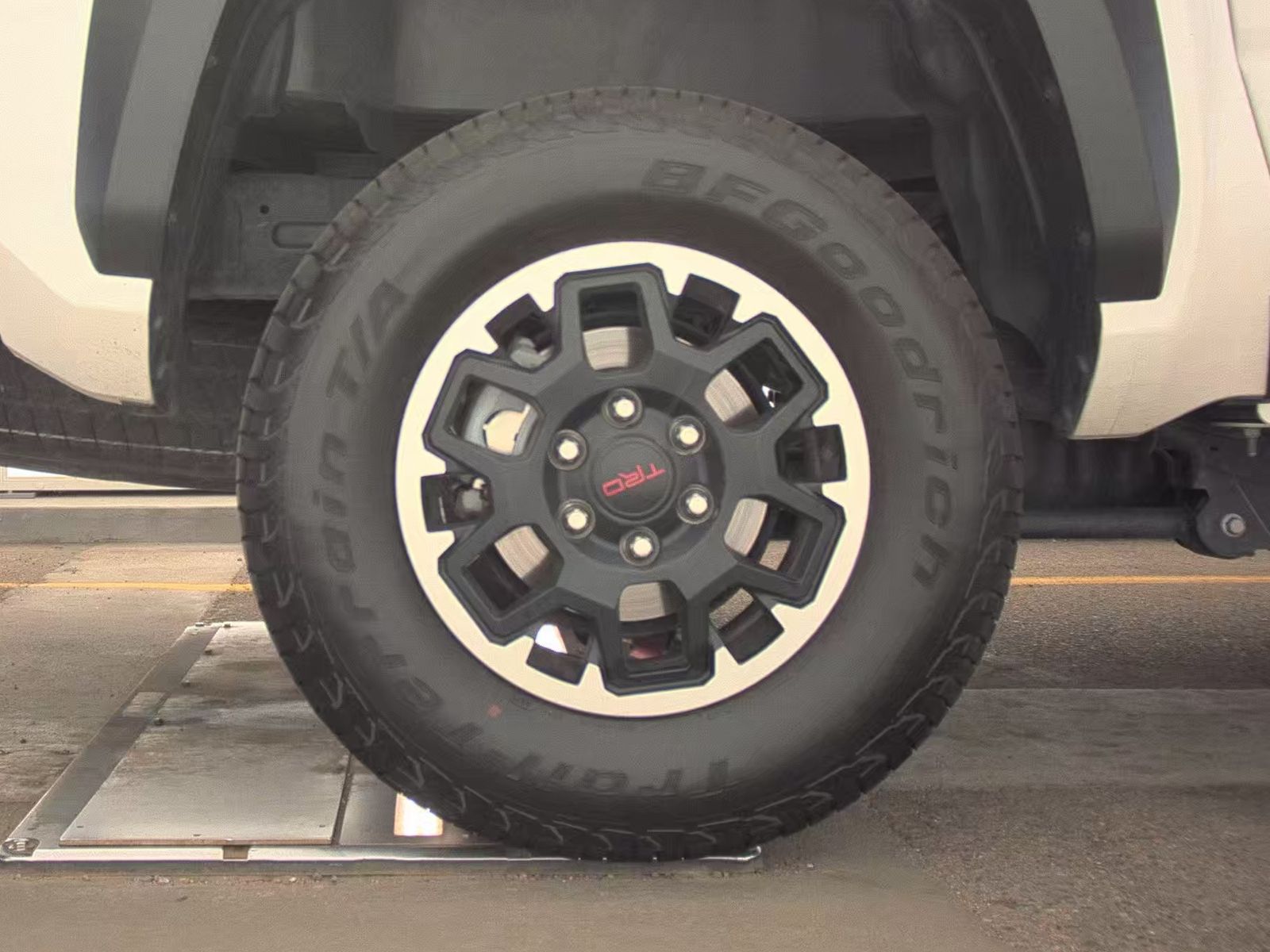 2025 Toyota Tacoma TRD Off-Road AWD