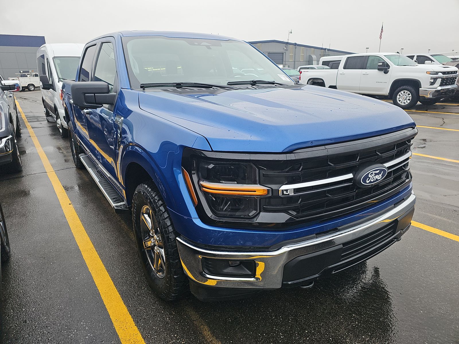 2024 Ford F-150 XLT AWD