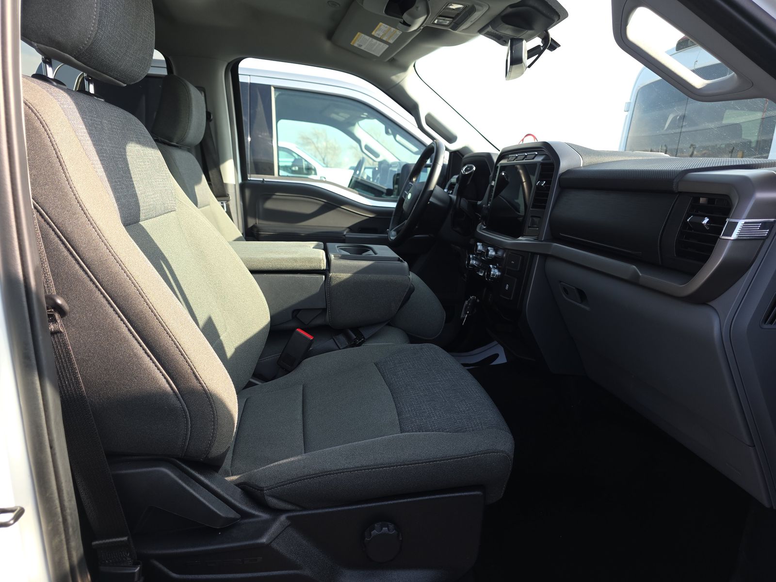 2024 Ford F-150 XLT AWD