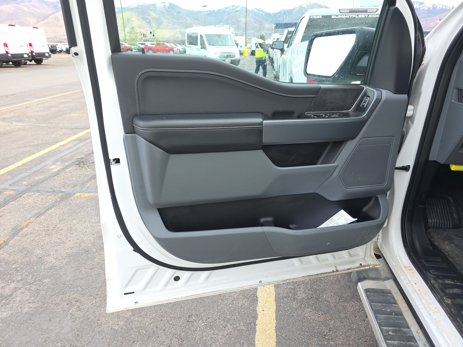 2024 Ford F-150 XLT AWD