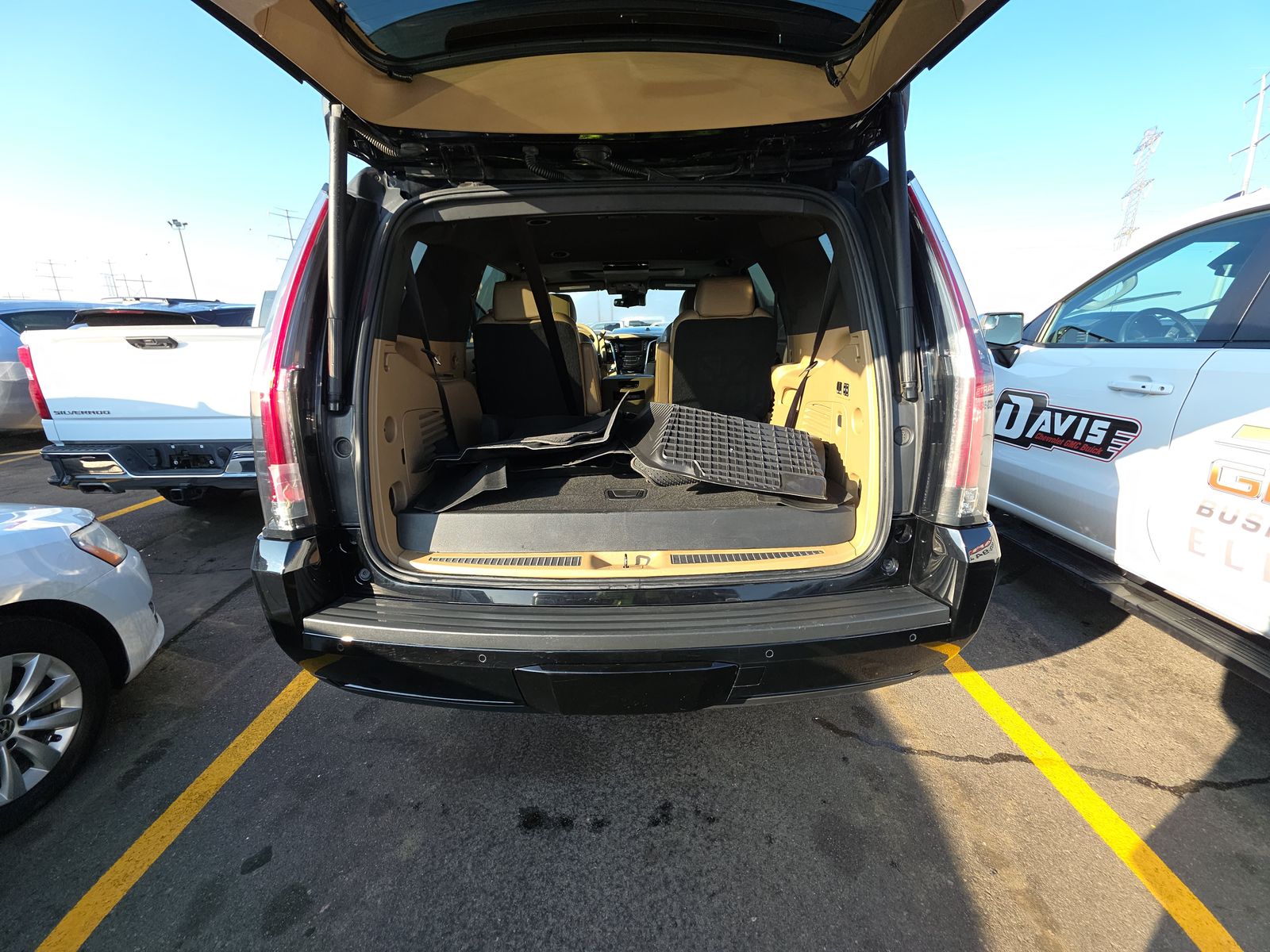 2020 Cadillac Escalade Platinum AWD