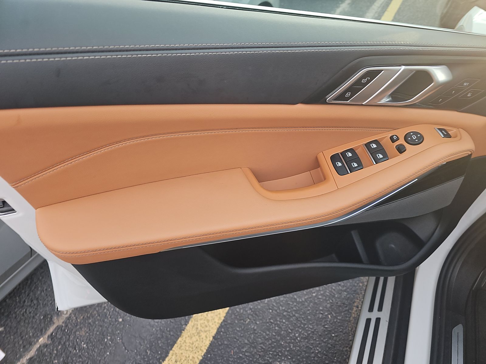 2025 BMW X5 xDrive40i AWD