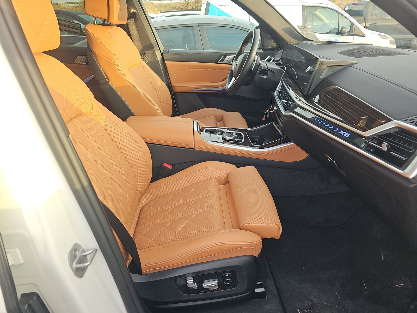 2025 BMW X5 xDrive40i AWD