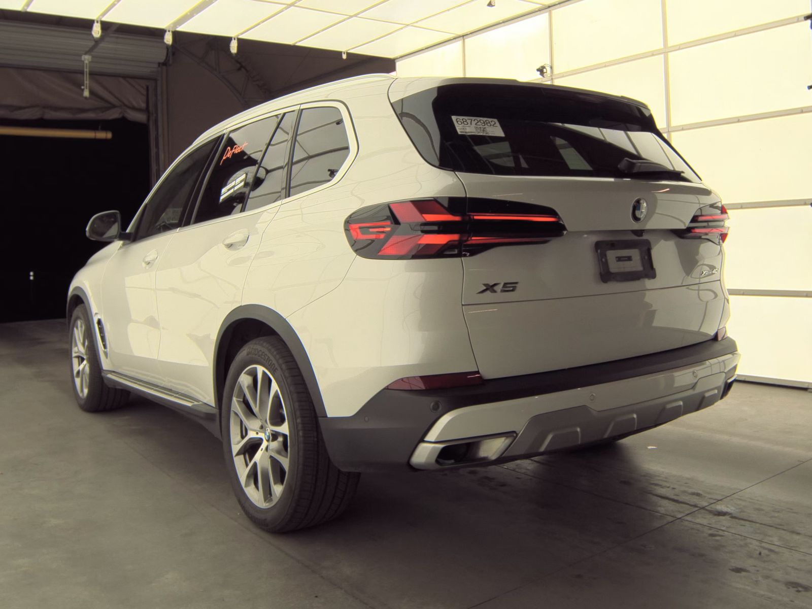 2025 BMW X5 xDrive40i AWD