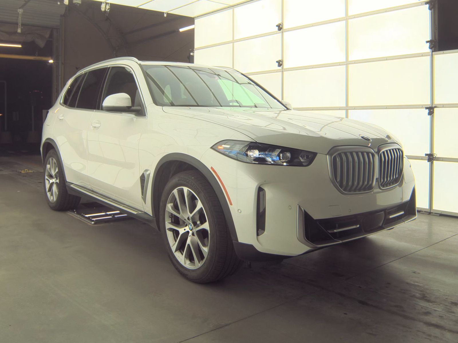 2025 BMW X5 xDrive40i AWD