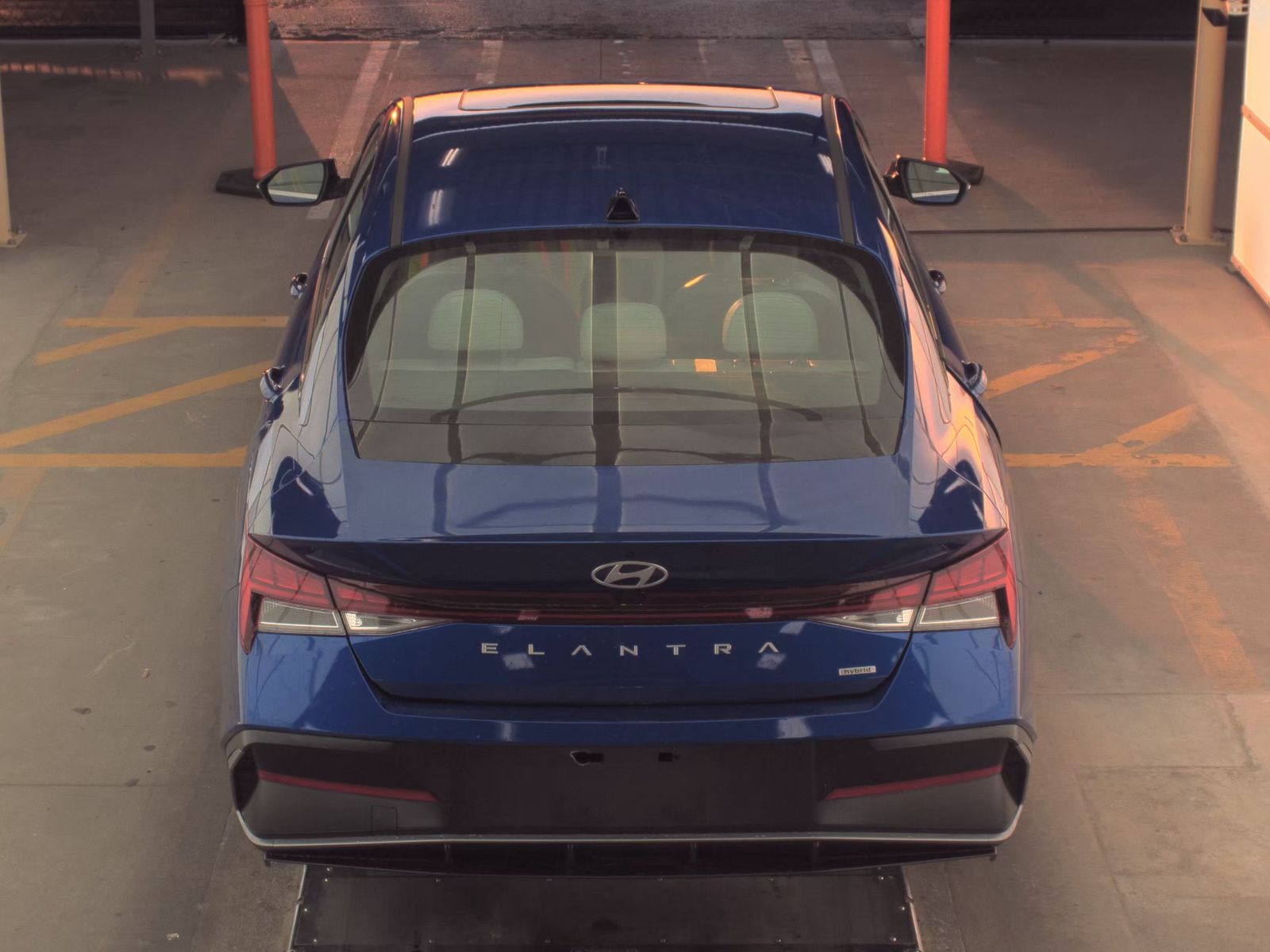 2025 Hyundai Elantra Hybrid Limited FWD