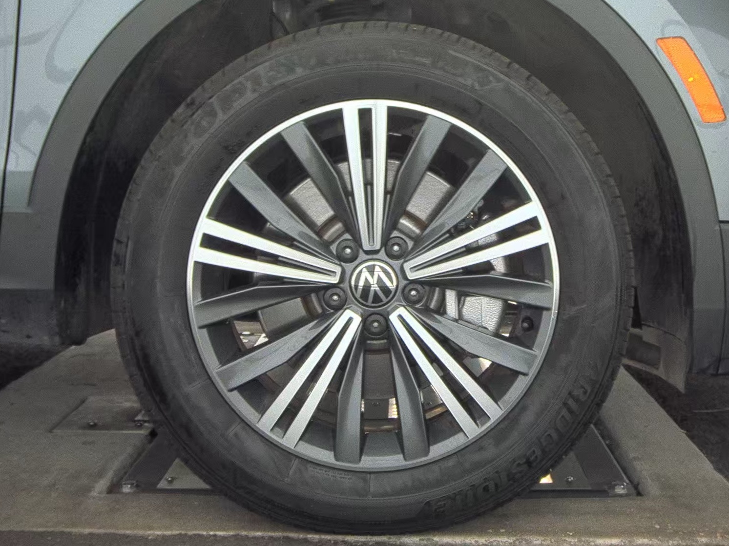 2024 Volkswagen Tiguan 2.0T Wolfsburg Edition FWD