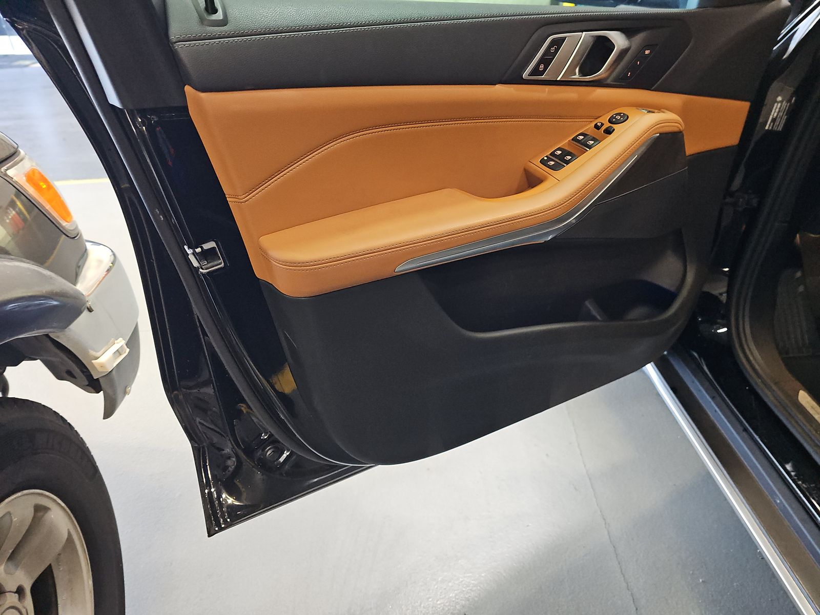 2023 BMW X5 xDrive40i AWD