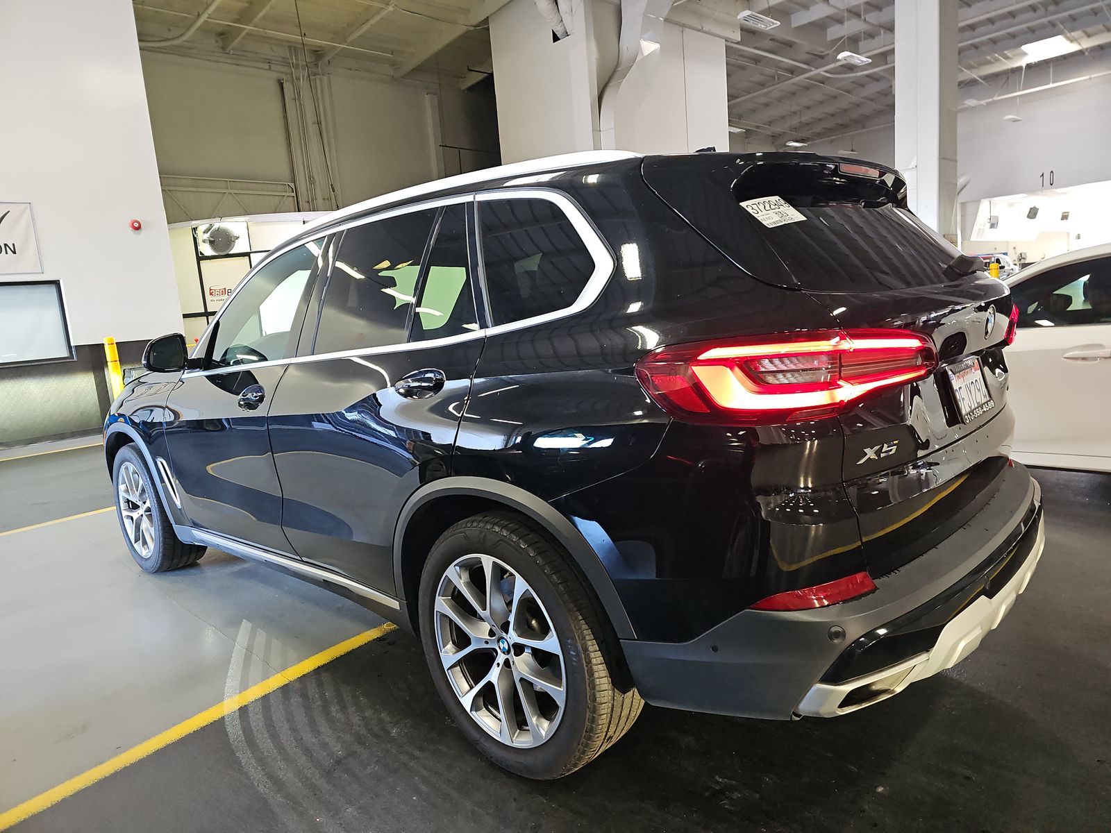 2023 BMW X5 xDrive40i AWD