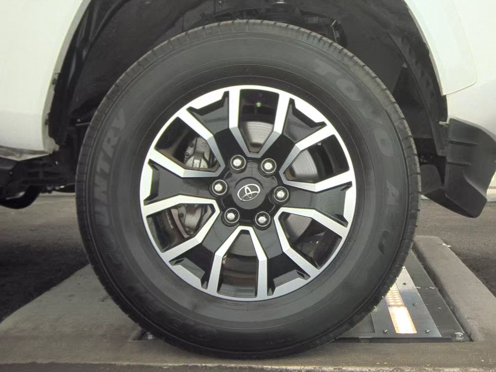 2023 Toyota Tacoma TRD Sport AWD