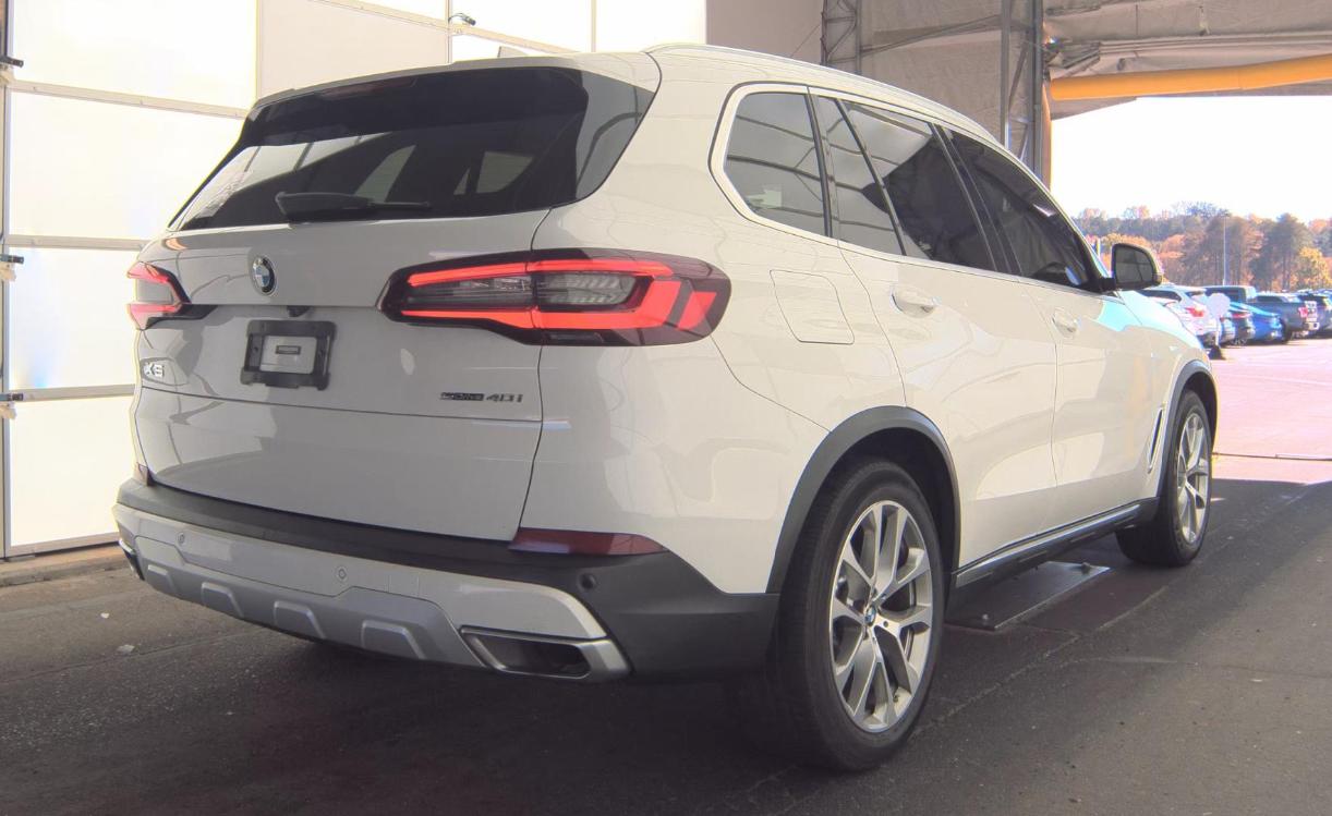 2021 BMW X5 sDrive40i RWD