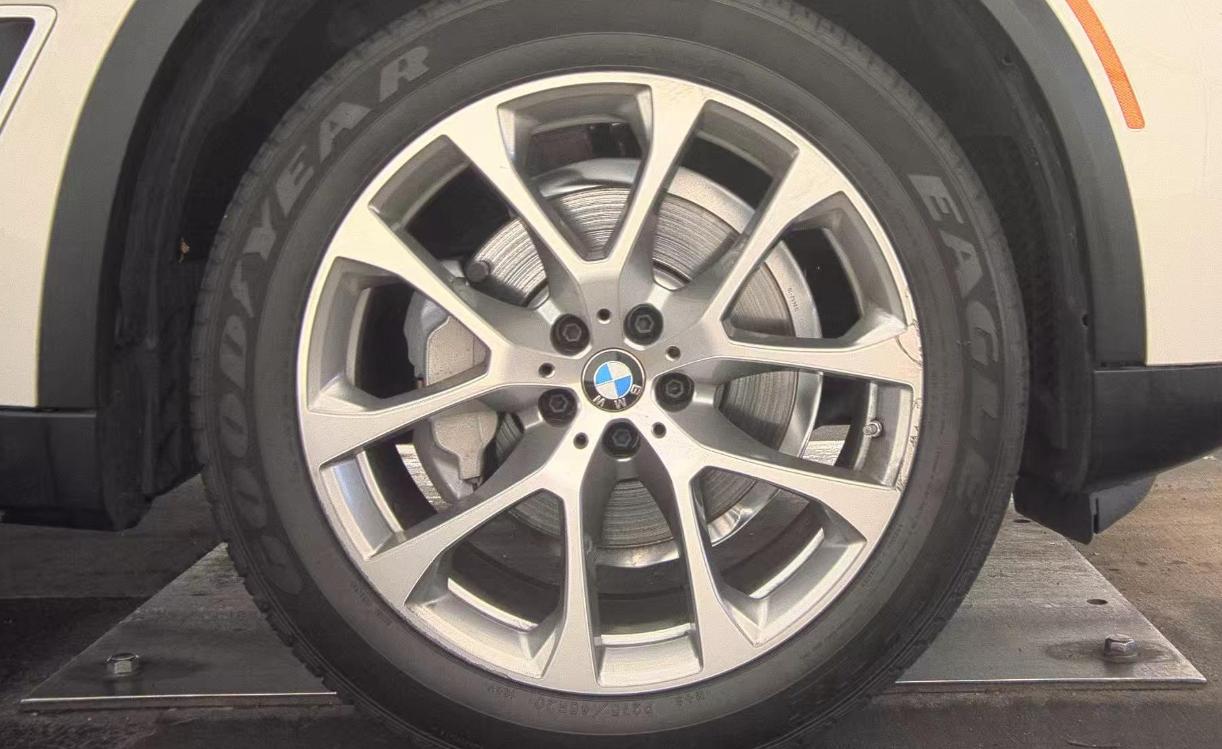 2021 BMW X5 sDrive40i RWD