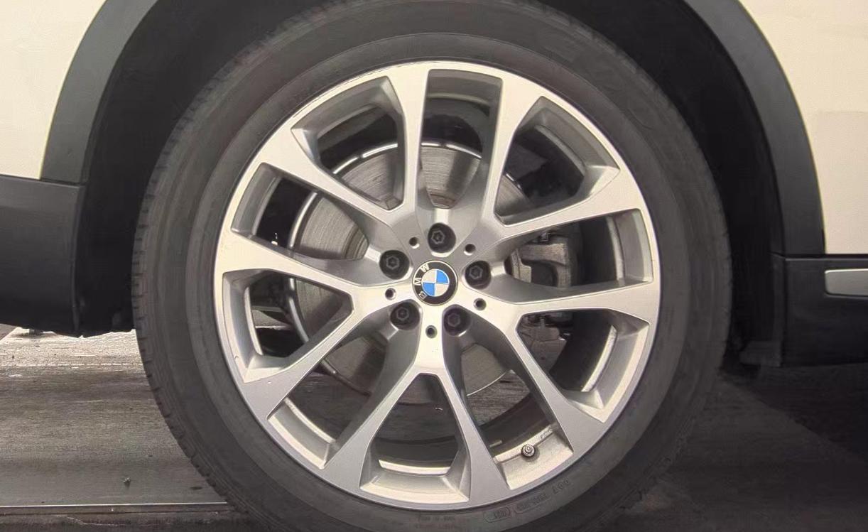 2021 BMW X5 sDrive40i RWD