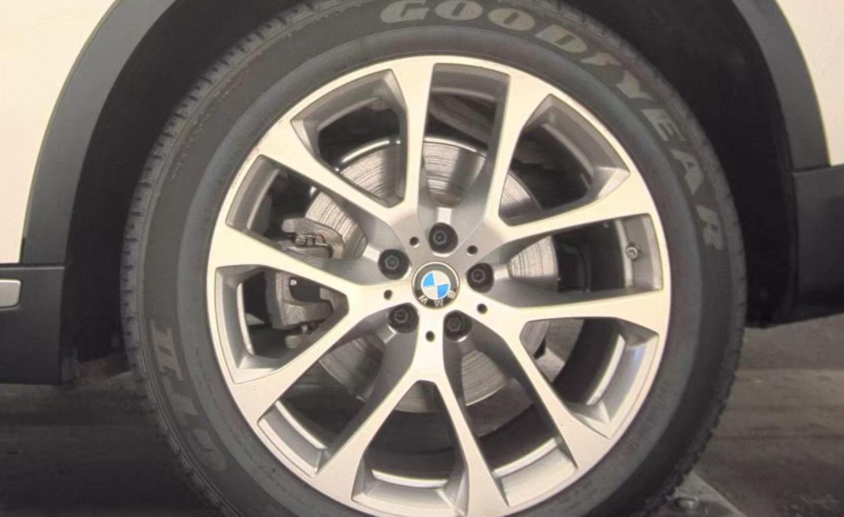 2021 BMW X5 sDrive40i RWD