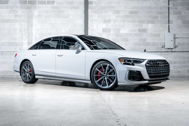 2023 Audi S8
