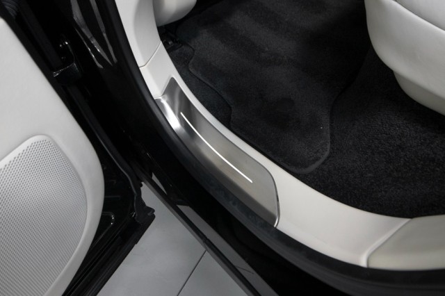 2024 Land Rover Range Rover SE AWD