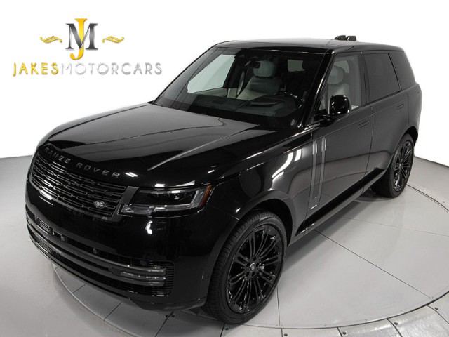 2024 Land Rover Range Rover SE AWD