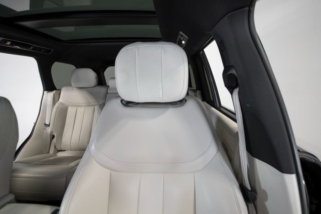 2024 Land Rover Range Rover SE AWD