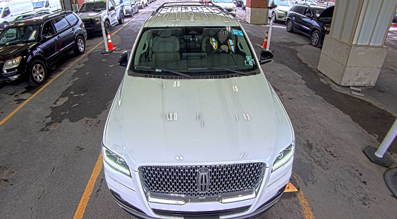 2023 Lincoln Navigator Standard AWD