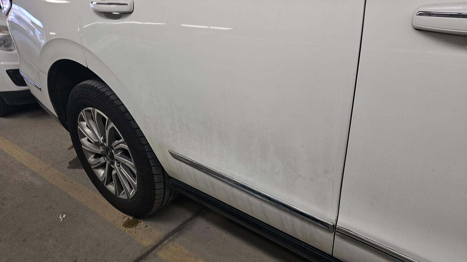 2023 Lincoln Navigator Standard AWD