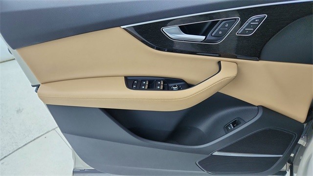 2023 Audi Q7 Premium Plus AWD