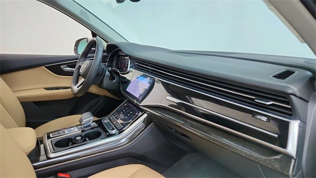2023 Audi Q7 Premium Plus AWD