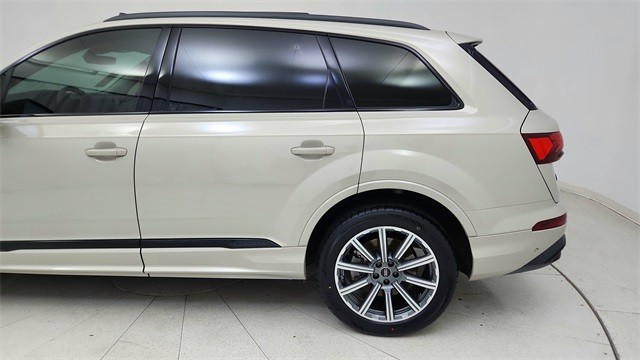 2023 Audi Q7 Premium Plus AWD