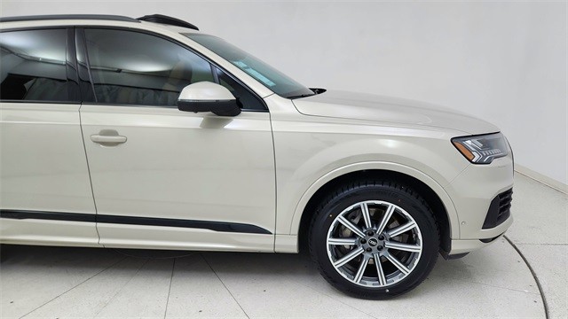 2023 Audi Q7 Premium Plus AWD