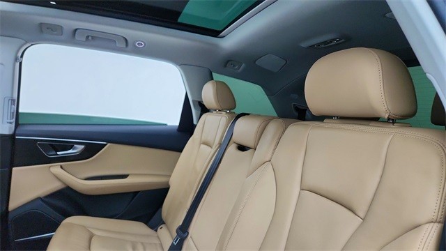 2023 Audi Q7 Premium Plus AWD