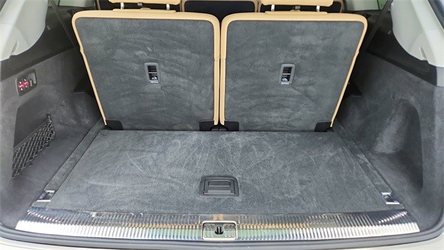 2023 Audi Q7 Premium Plus AWD