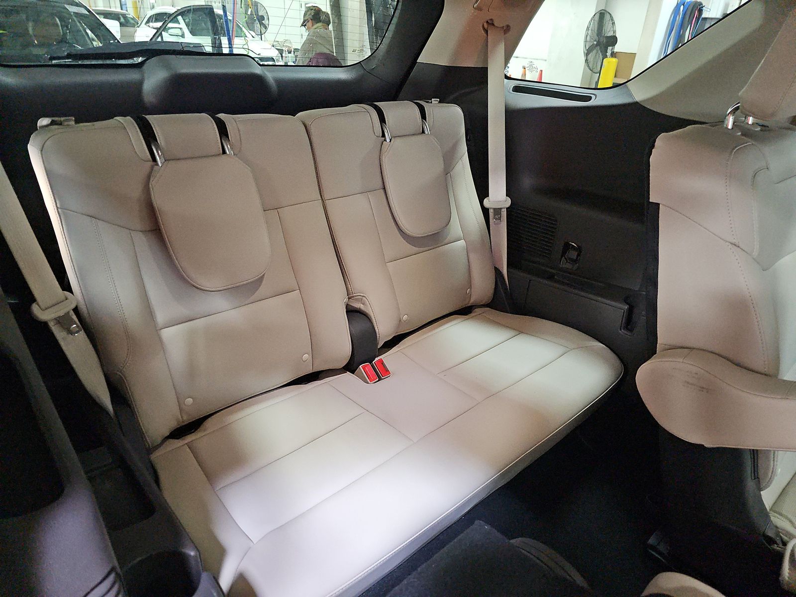 2023 Ford Explorer Platinum AWD