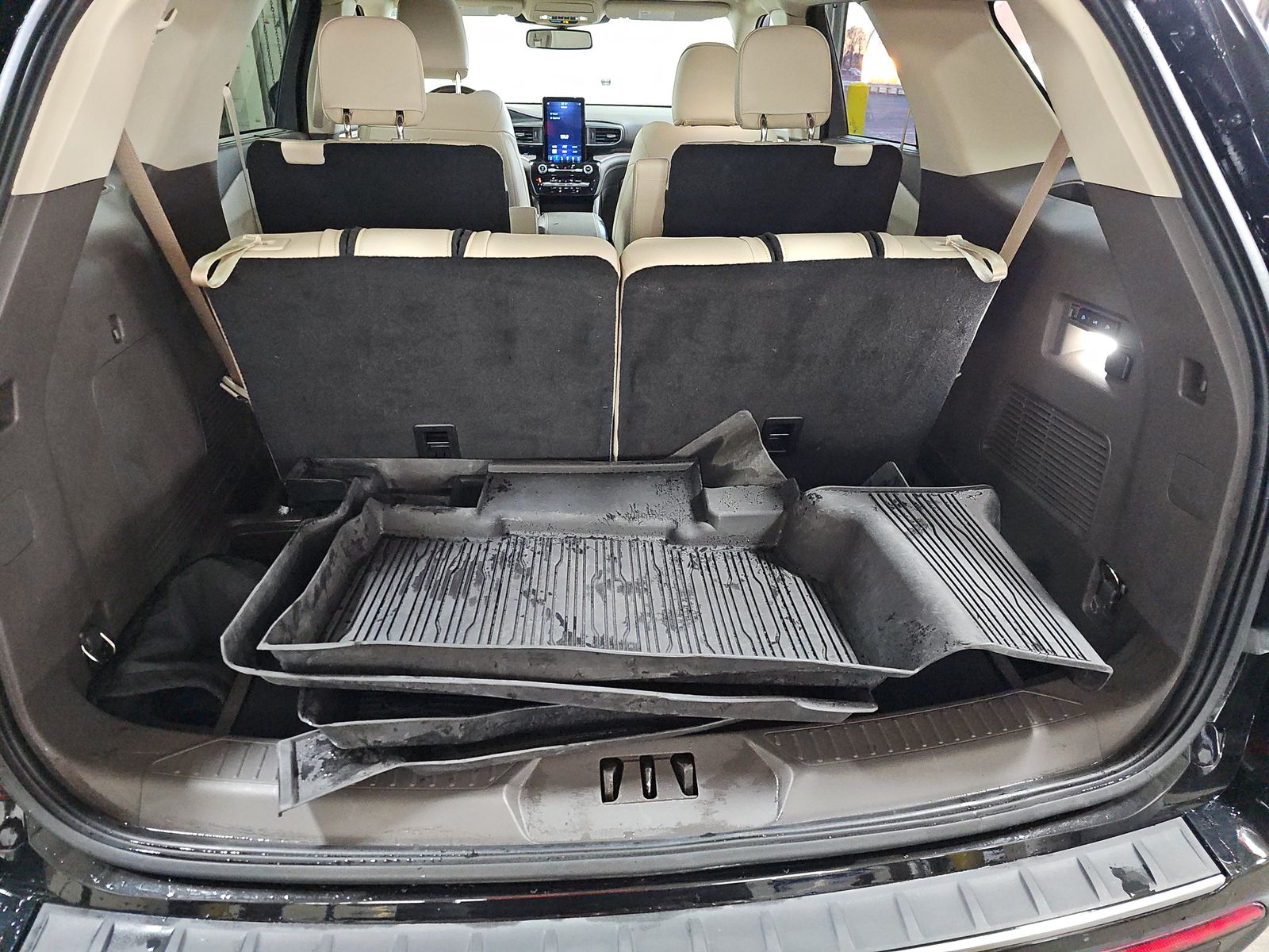 2023 Ford Explorer Platinum AWD