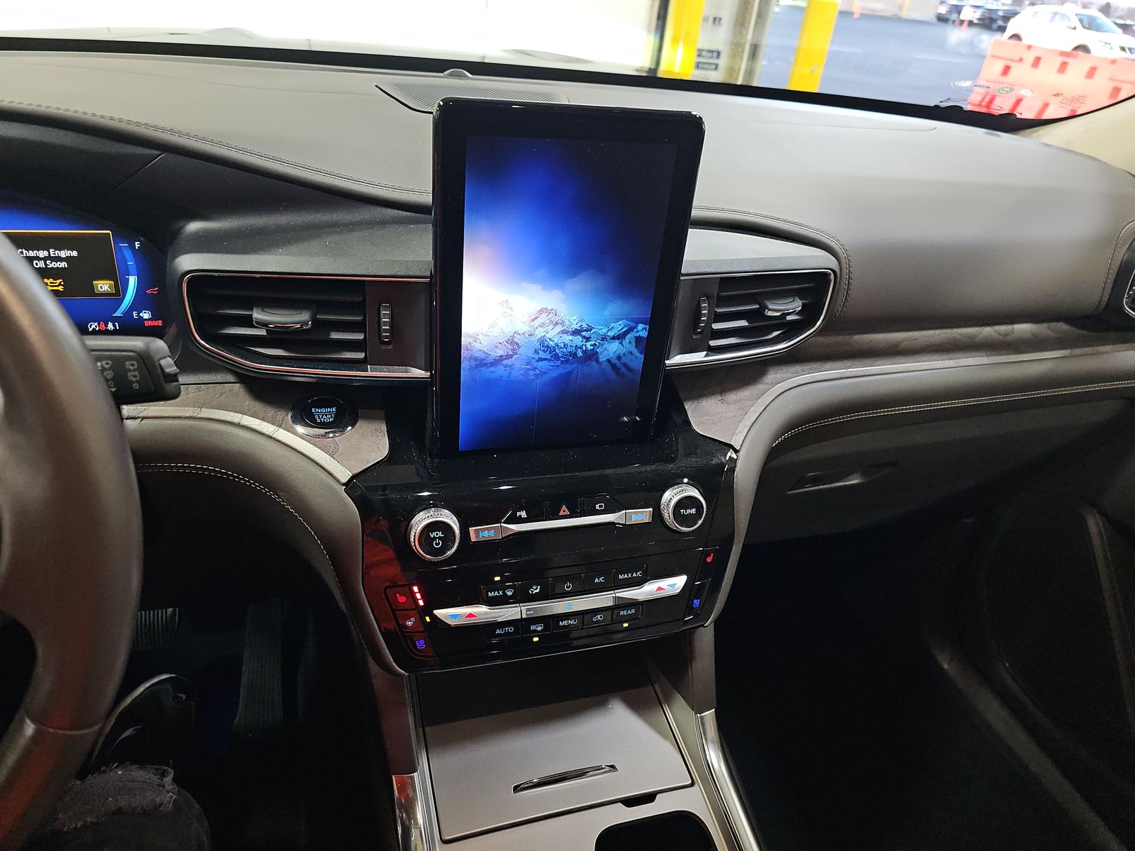 2023 Ford Explorer Platinum AWD