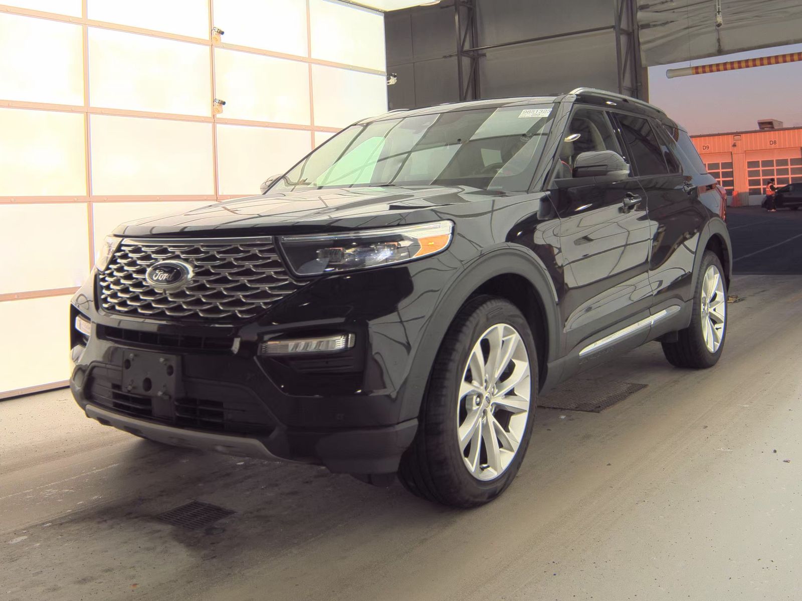 2023 Ford Explorer Platinum AWD