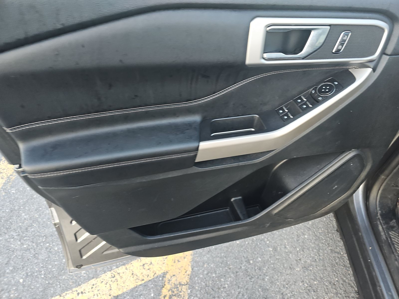 2022 Ford Explorer XLT AWD