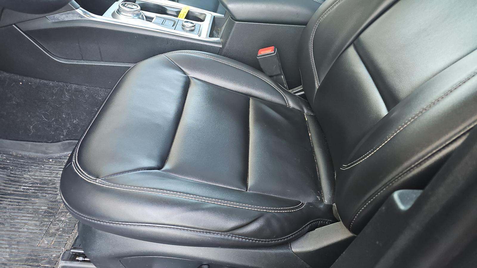 2022 Ford Explorer XLT AWD