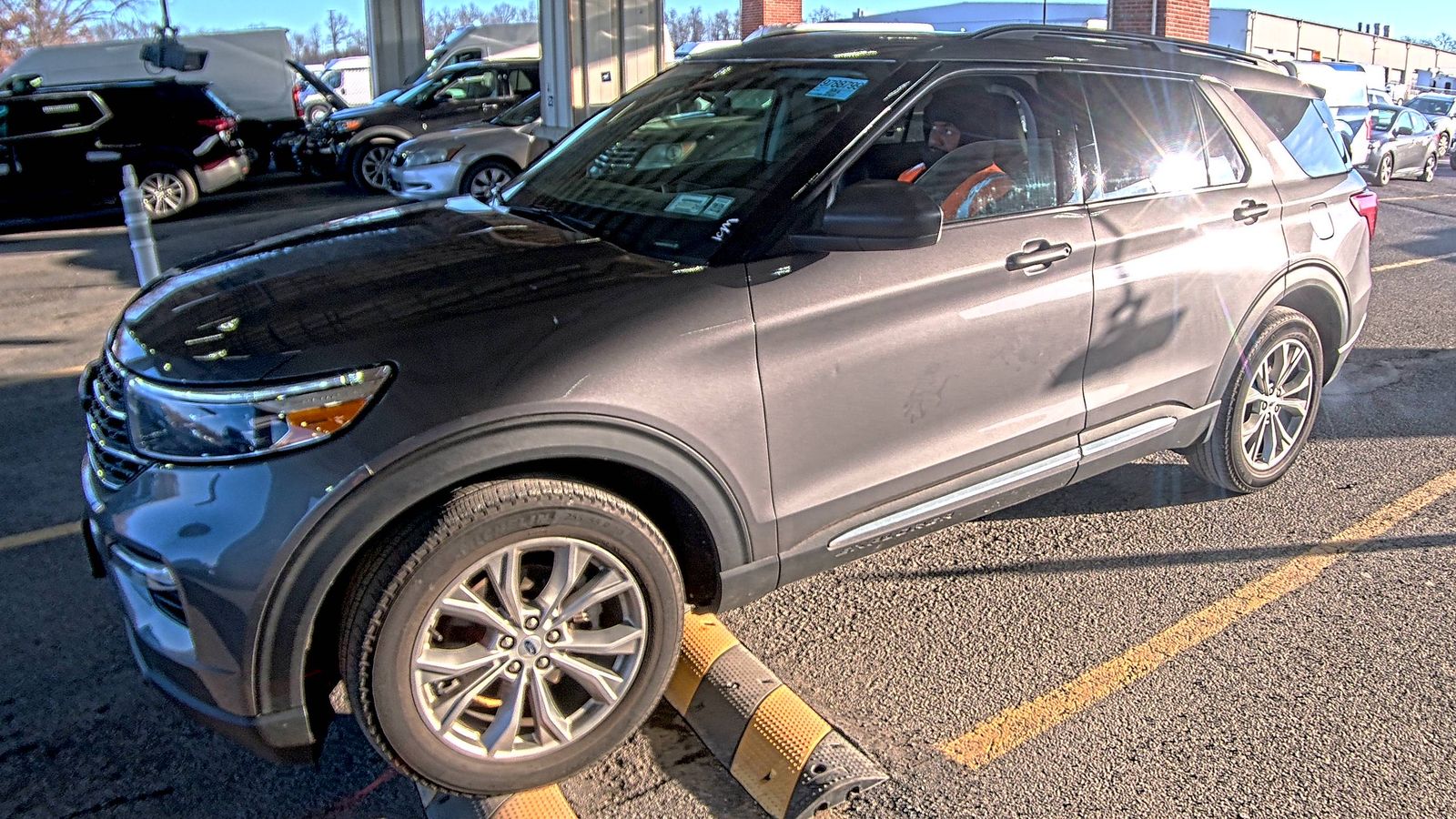 2022 Ford Explorer XLT AWD