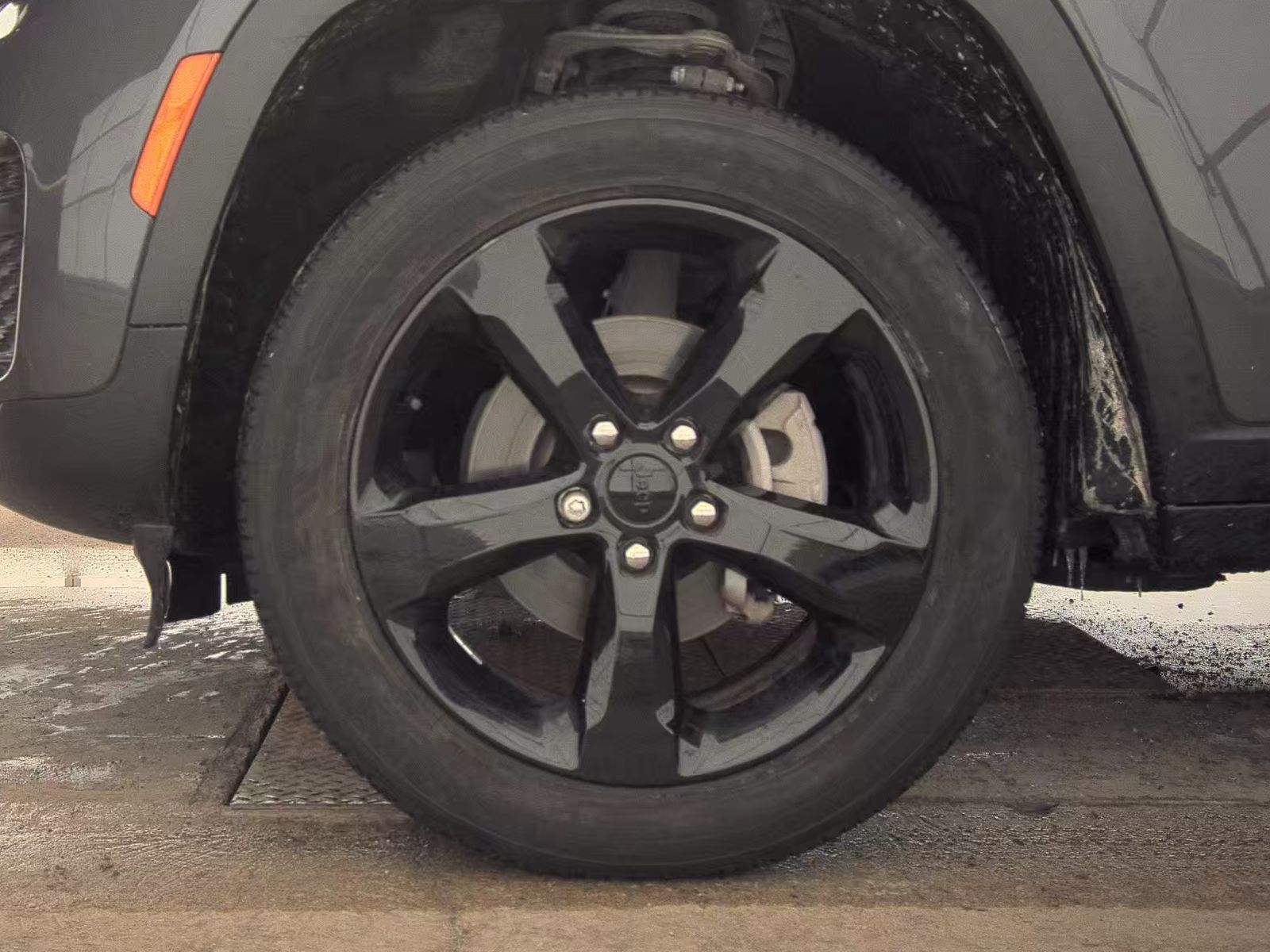 2023 Jeep Grand Cherokee Altitude AWD