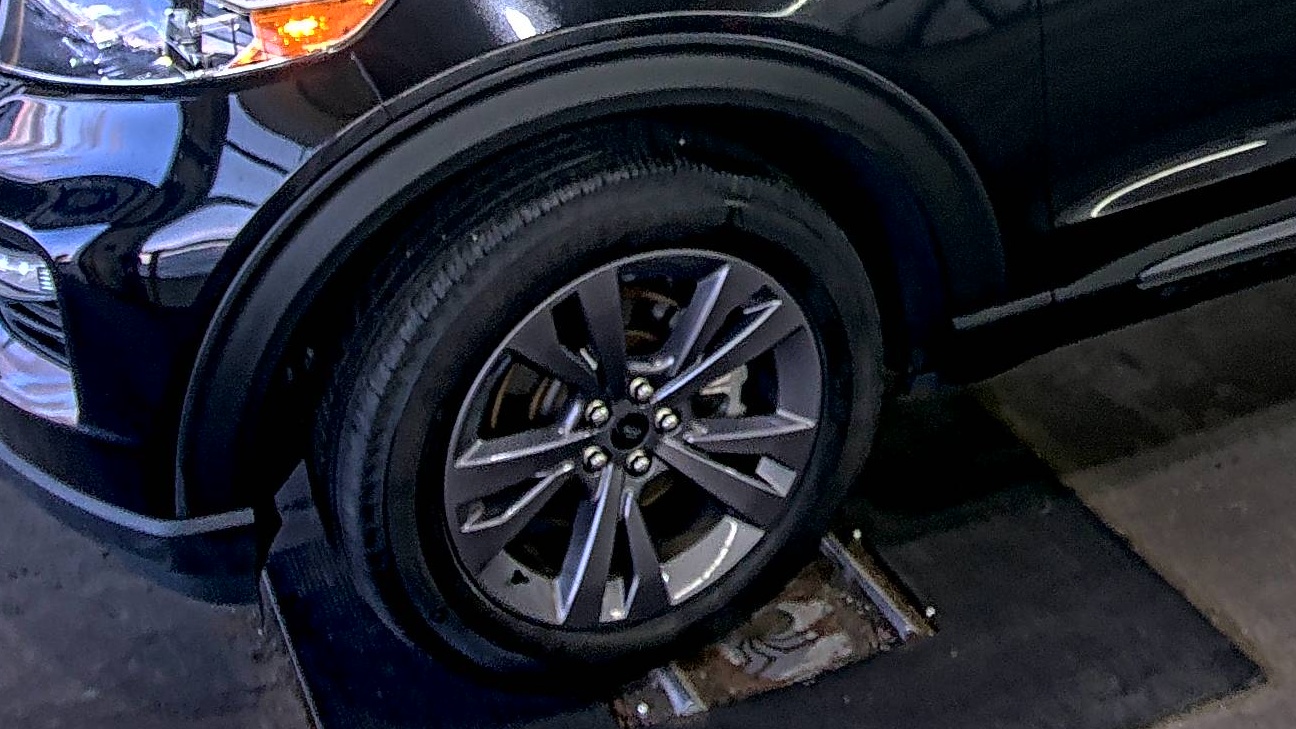 2023 Ford Explorer XLT AWD