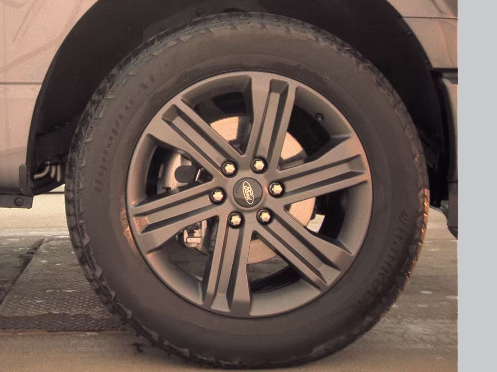 2023 Ford F-150 Hybrid Lariat AWD