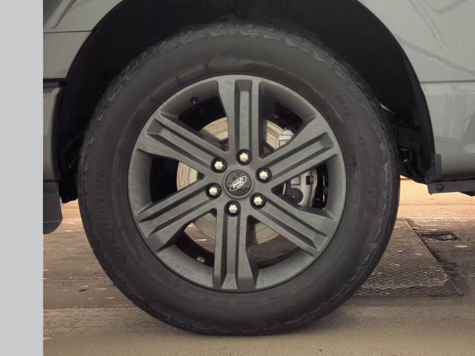 2023 Ford F-150 Hybrid Lariat AWD