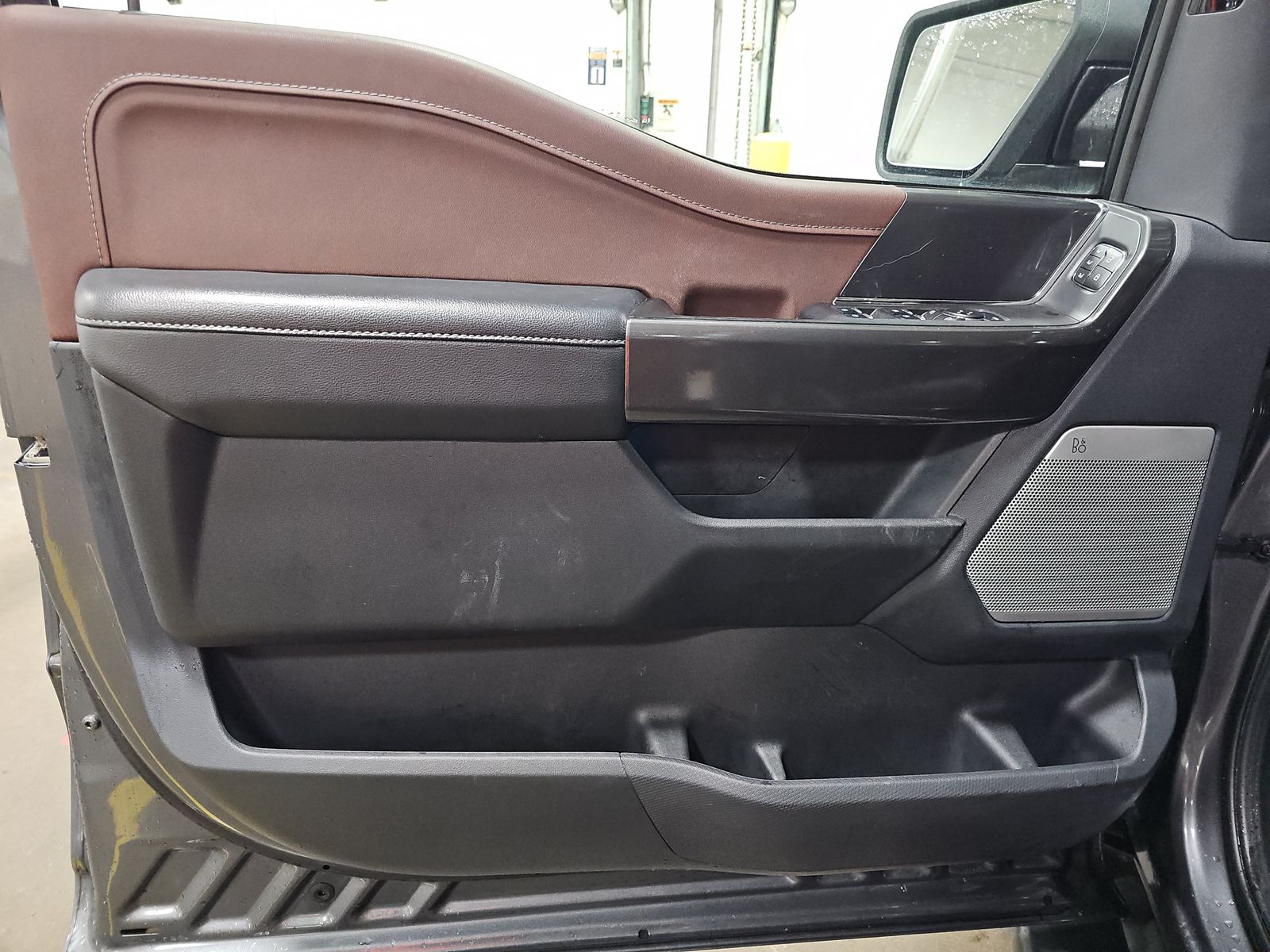 2023 Ford F-150 Hybrid Lariat AWD