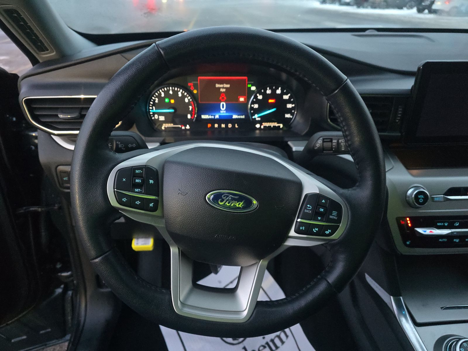 2023 Ford Explorer XLT AWD