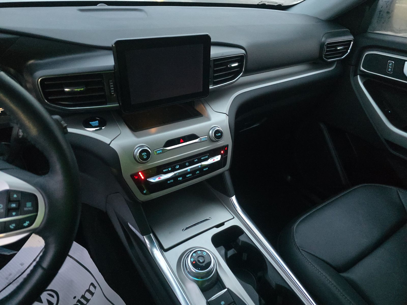 2023 Ford Explorer XLT AWD