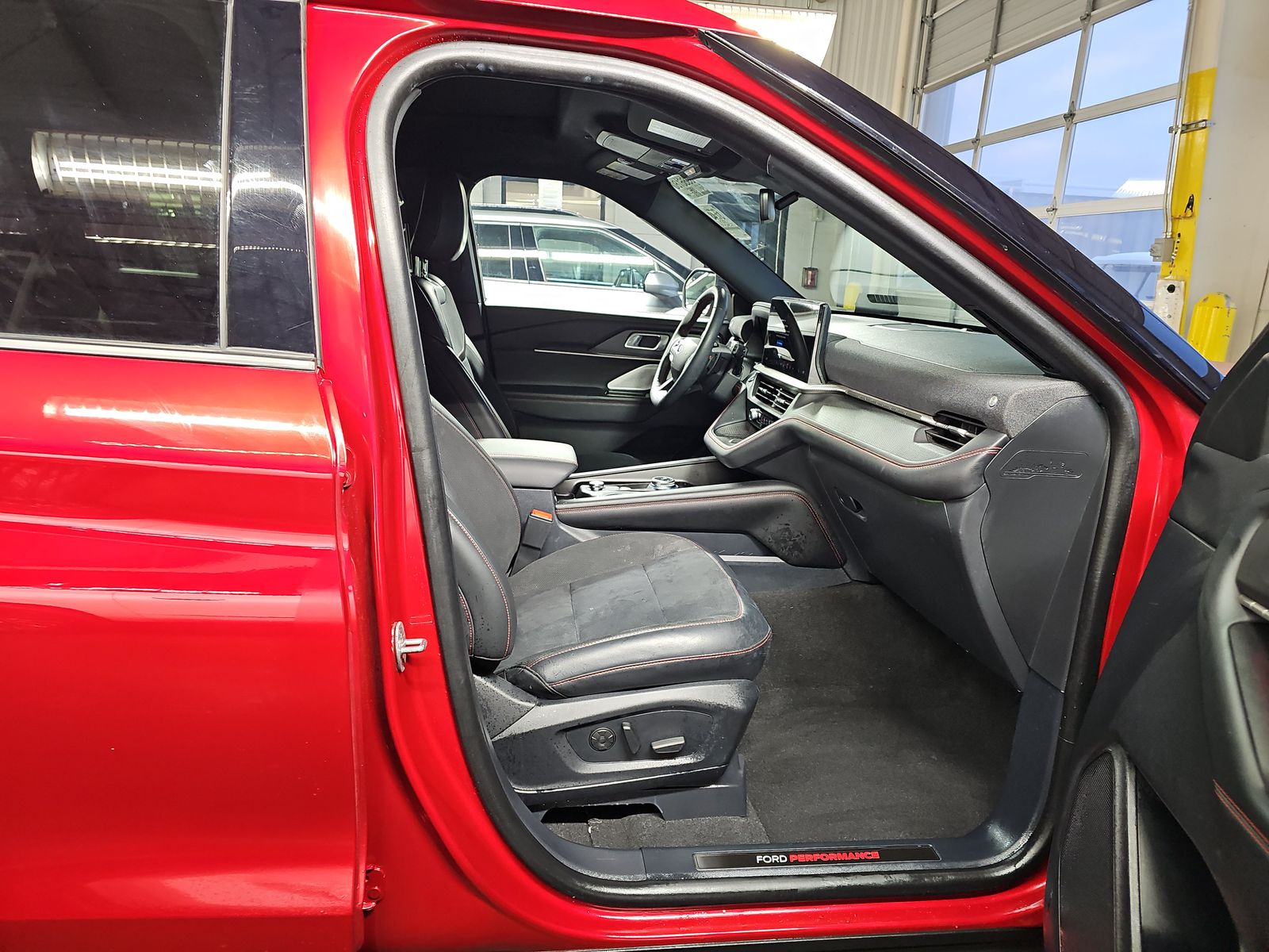 2025 Ford Explorer ST AWD