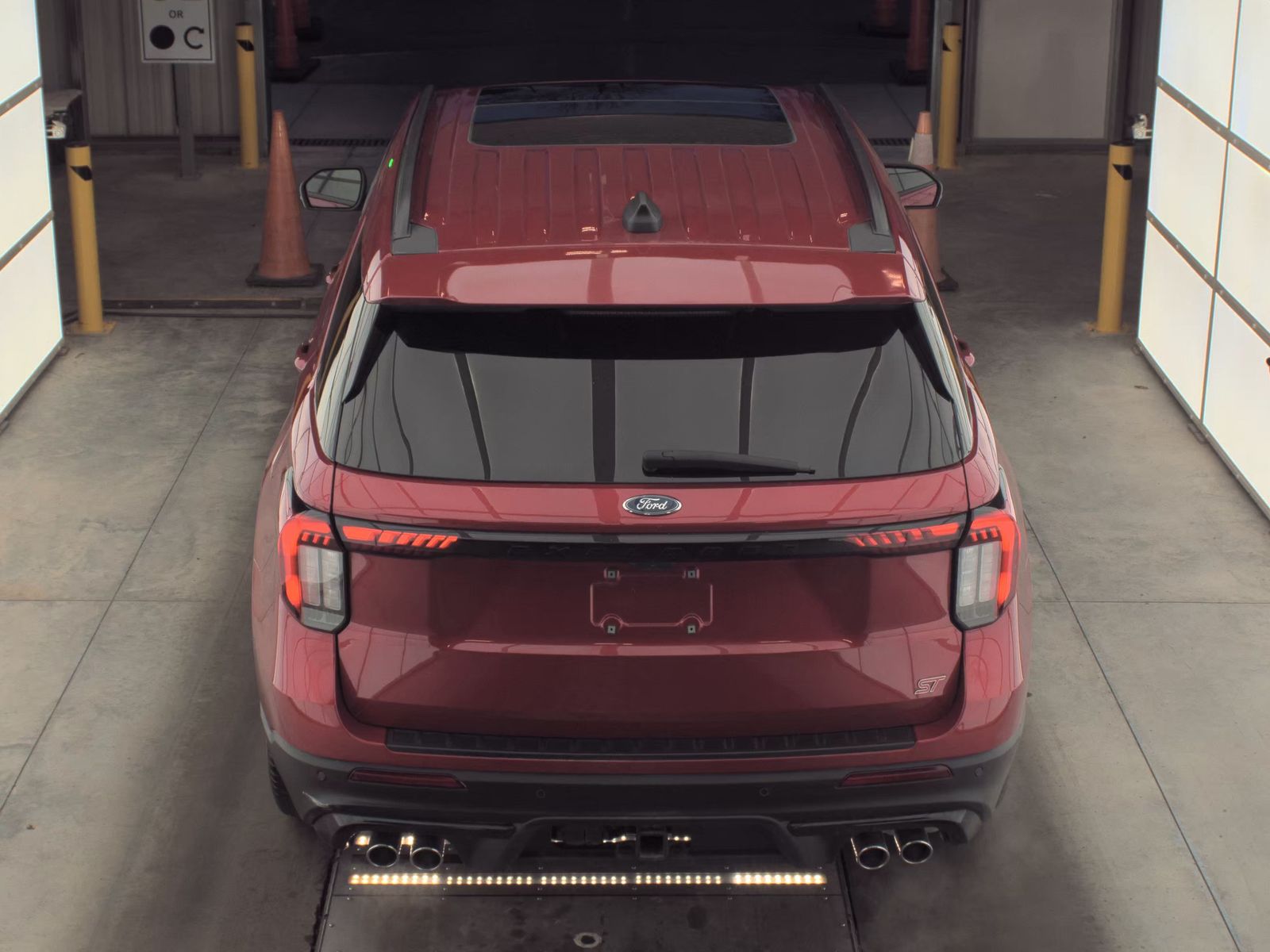 2025 Ford Explorer ST AWD