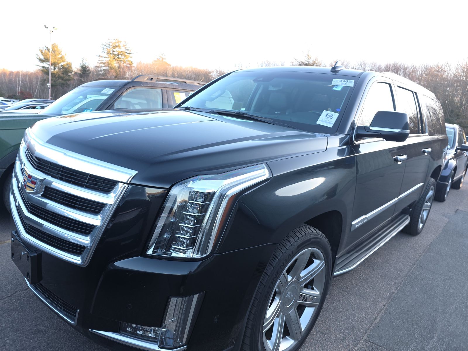 2019 Cadillac Escalade ESV Luxury AWD