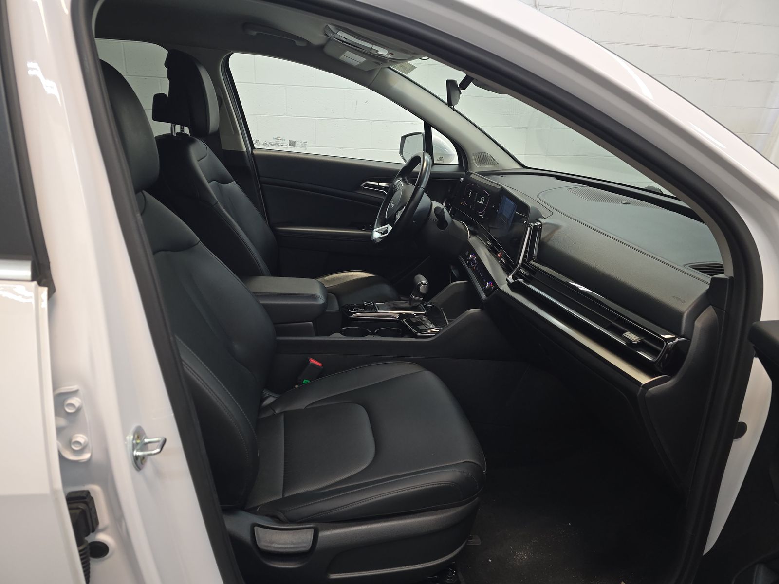 2023 Kia Sportage EX FWD